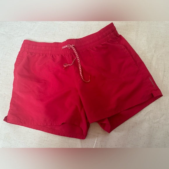 The North Face Flash Dry shorts - Picture 2 of 8